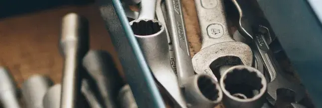 تعمیر و تنظیم موتور